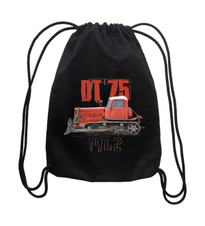DT-75 — plecak