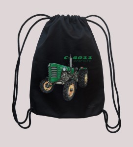 Ursus C-4011 — plecak