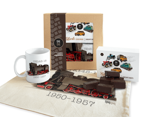 Parowóz lokomotywa TKt48-18 — paczka dla fana kolei